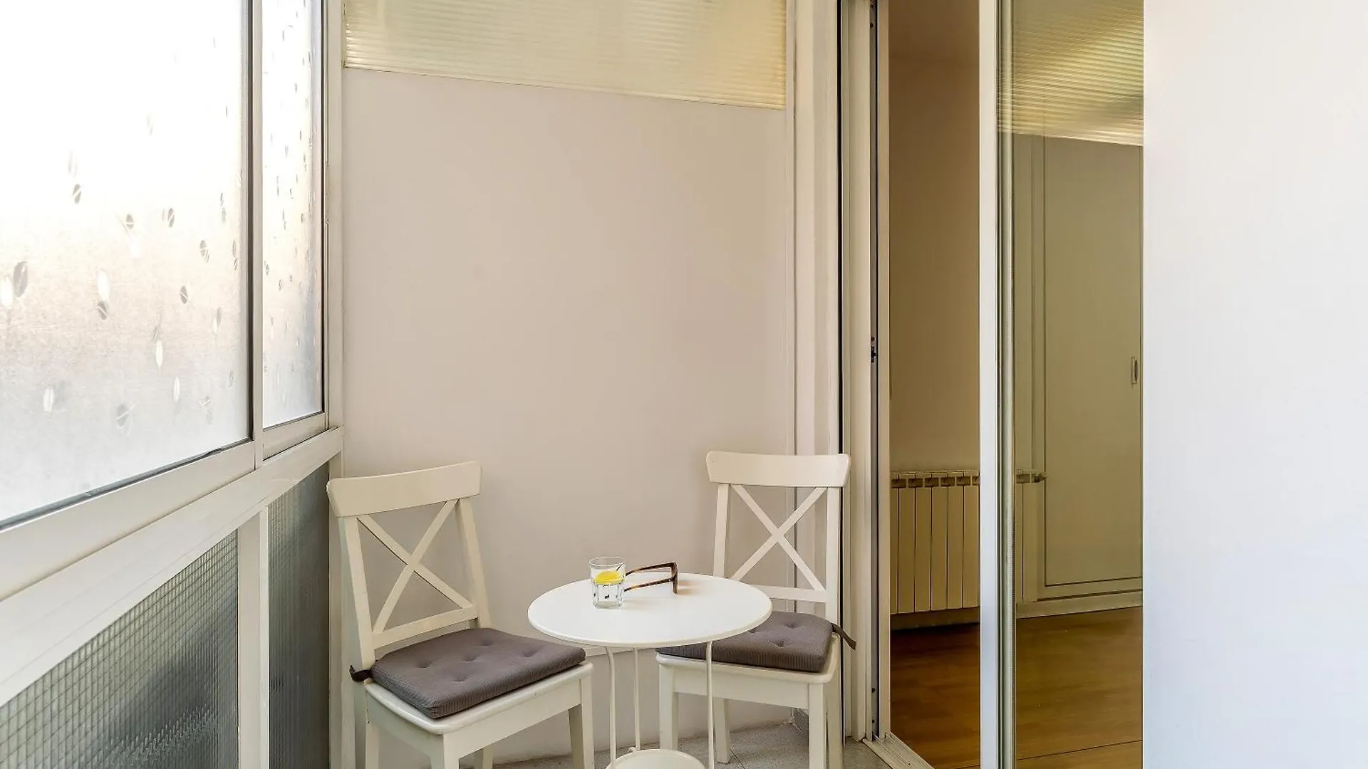 Canela Homes Barcelona Charming 0*,  İspanya